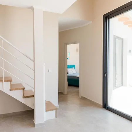 فيلة Tempestini Exclusive