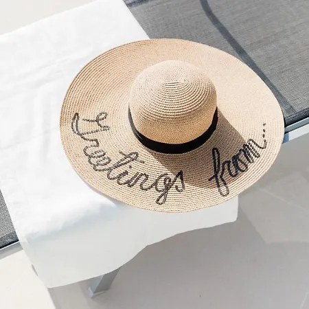 فيلة Tempestini Exclusive نِكيانا