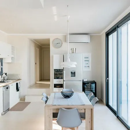 فيلة Tempestini Exclusive *