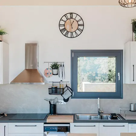 فيلة Tempestini Exclusive