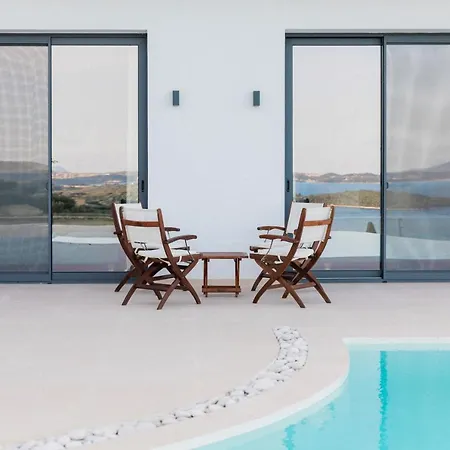 Tempestini Exclusive